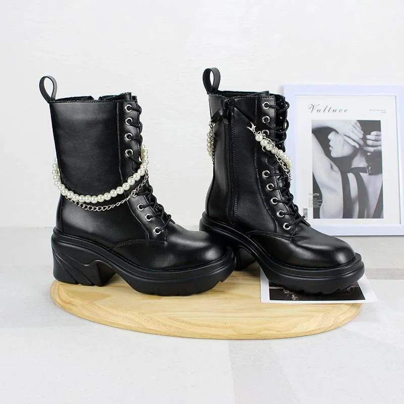Gothic Punk Wedge Boots für Damen mit Perlenkette