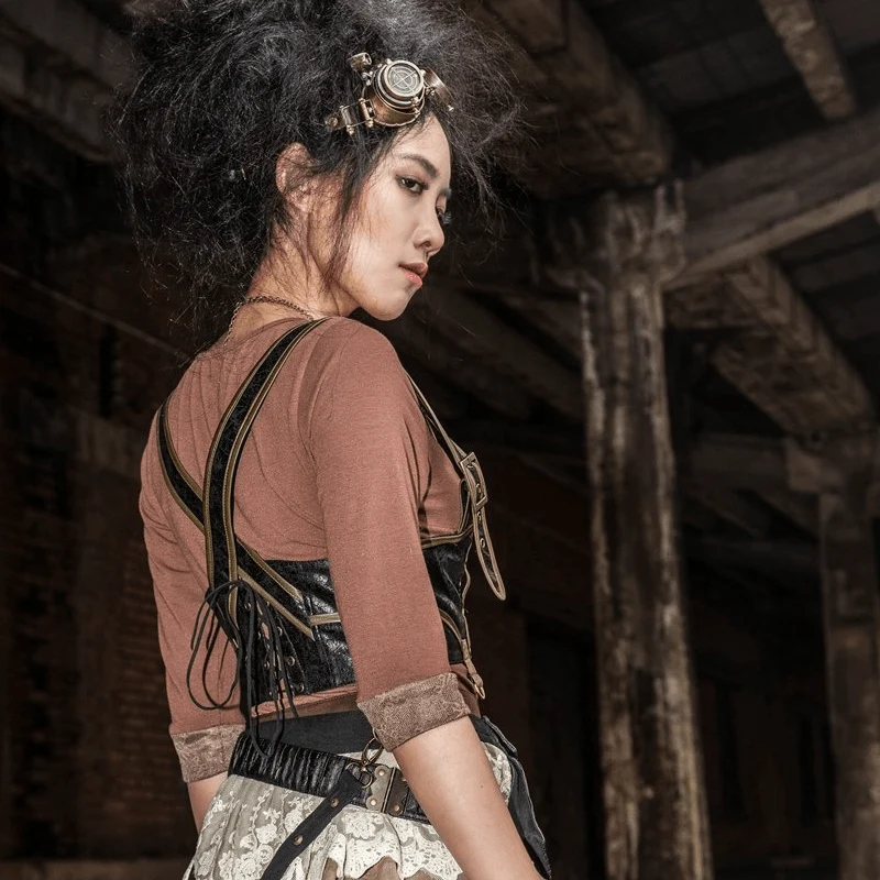 Gothic Lace und Buckle Bustier
