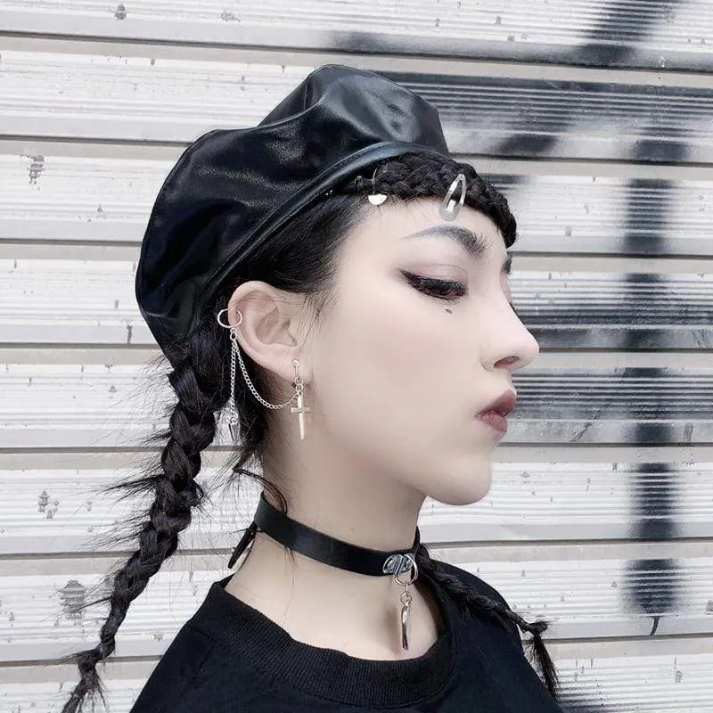 Frauen Punk Rivet Cross Chain Ohrringe