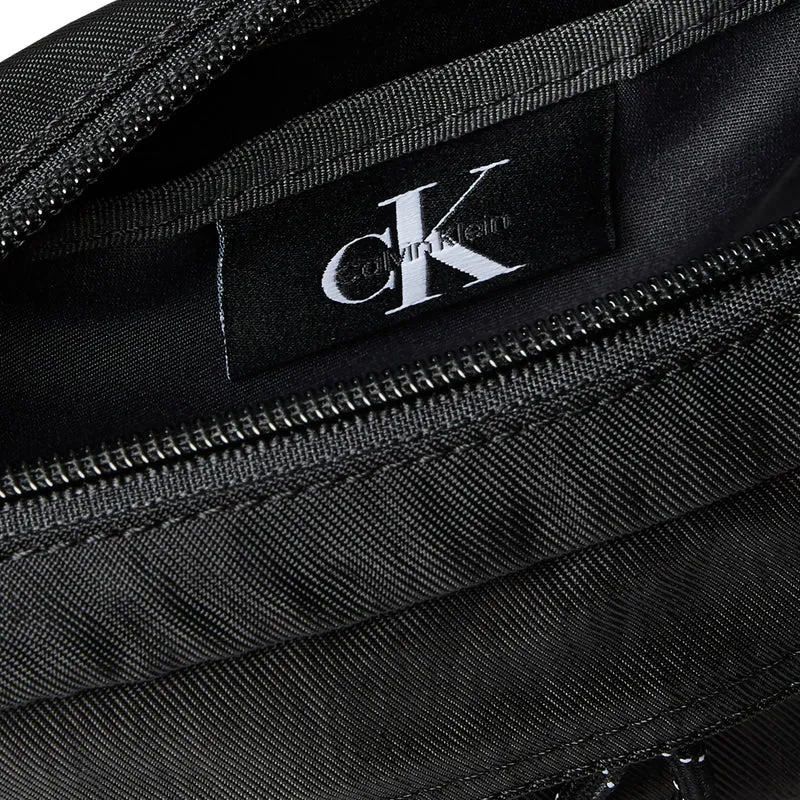 Calvin Klein Bold Camera Bag - Bolso bandolera (black)