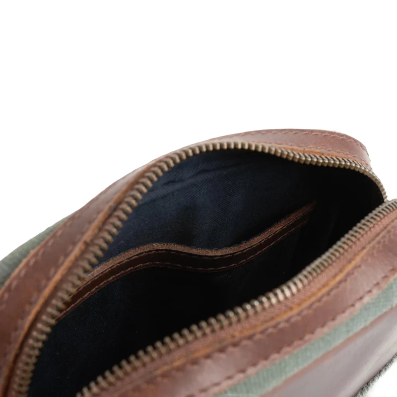 Buckle & Seam Runner Canvas - Bolso bandolera 15 cm (grün)