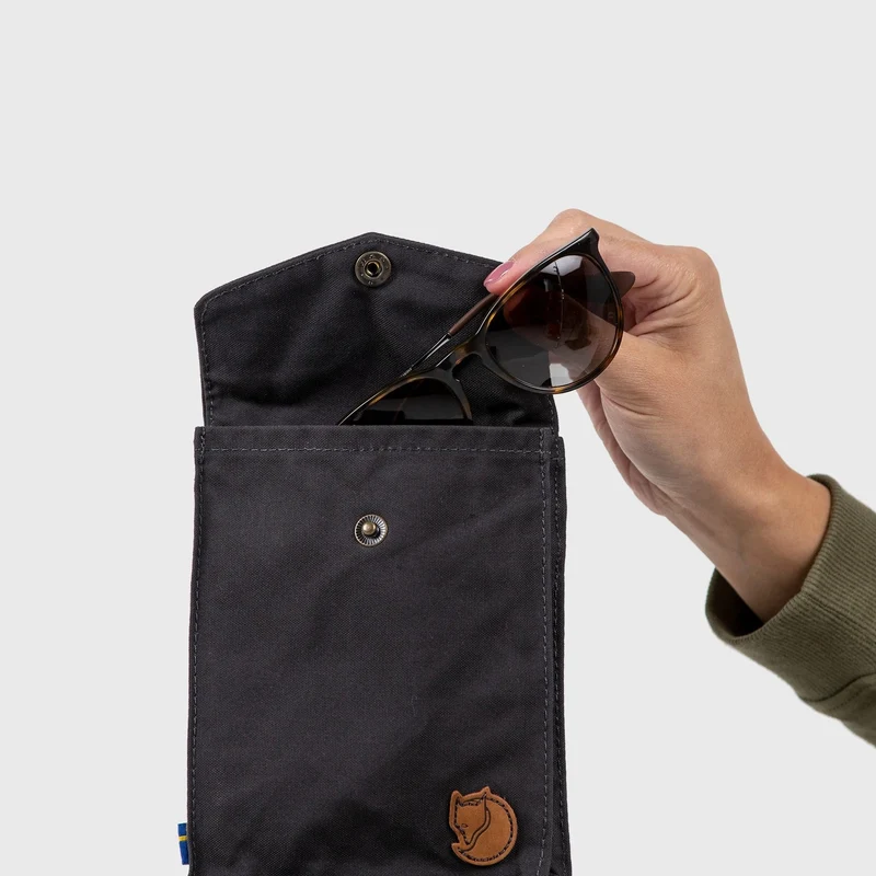 Fjällräven Pocket - Bolso bandolera 18 cm (dark grey)