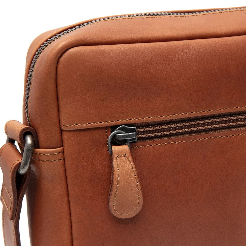 The Chesterfield Brand Westmere - Bolso de hombro 23 cm (cognac)