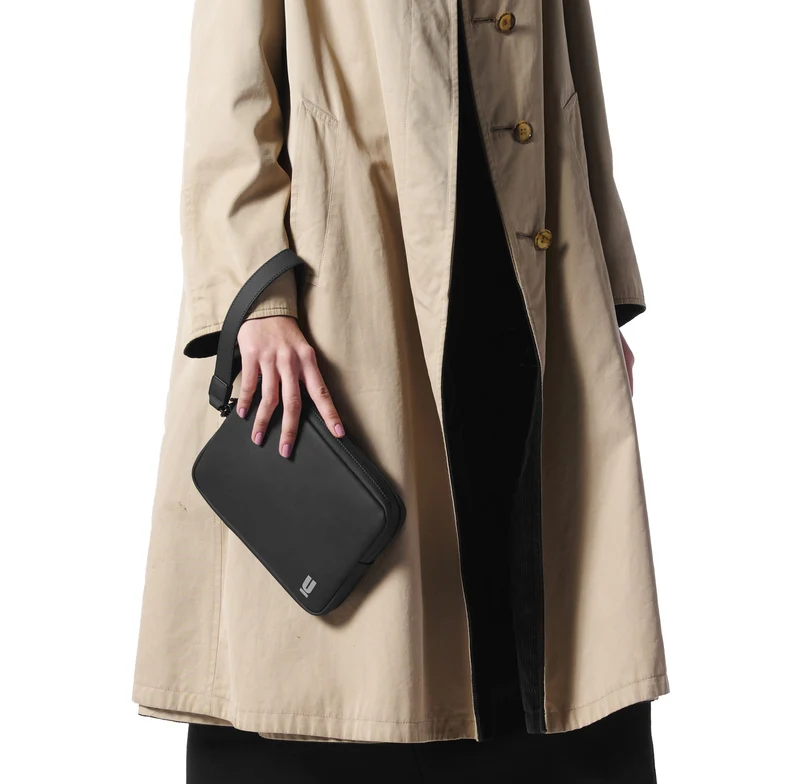 The Urban Society - Bolso de muñeca 21 cm (schwarz)